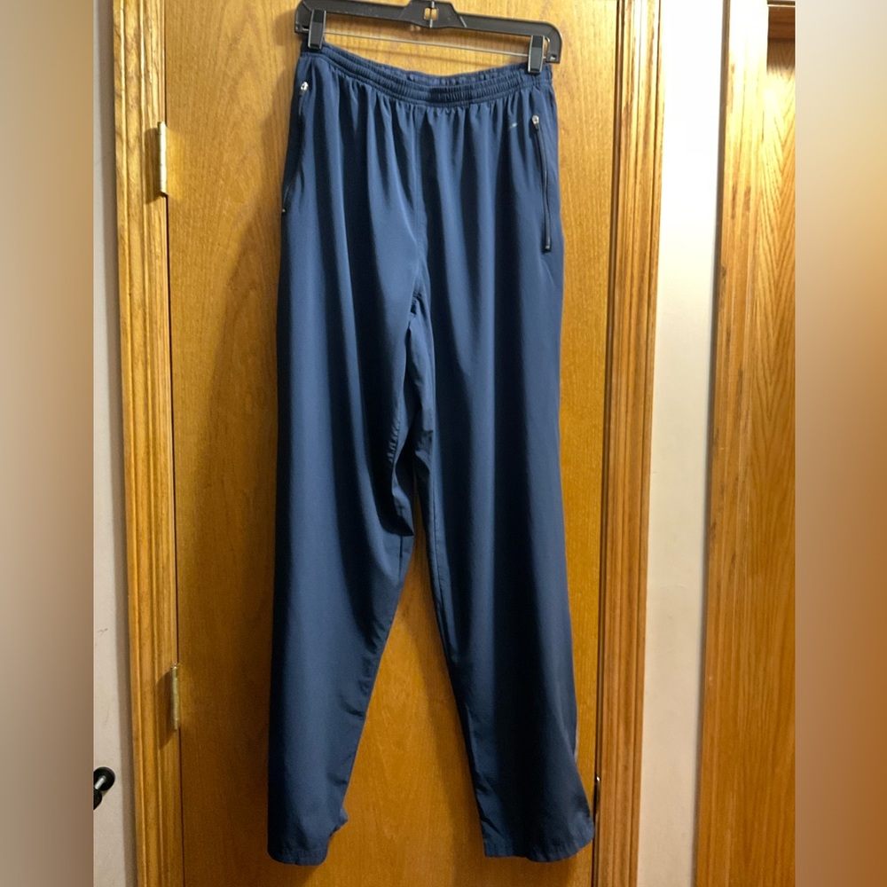 Nike Men's Blue & Gray Athletic Jogger with Vented Panel & Zipper Ankle & Pocket